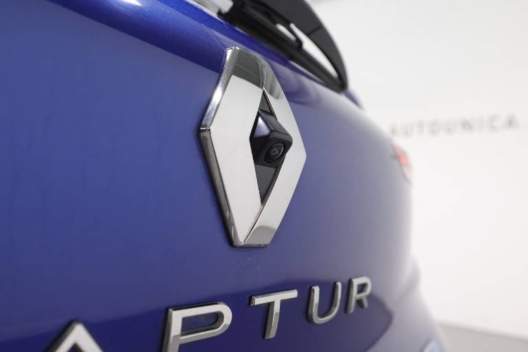 RENAULT Captur 39