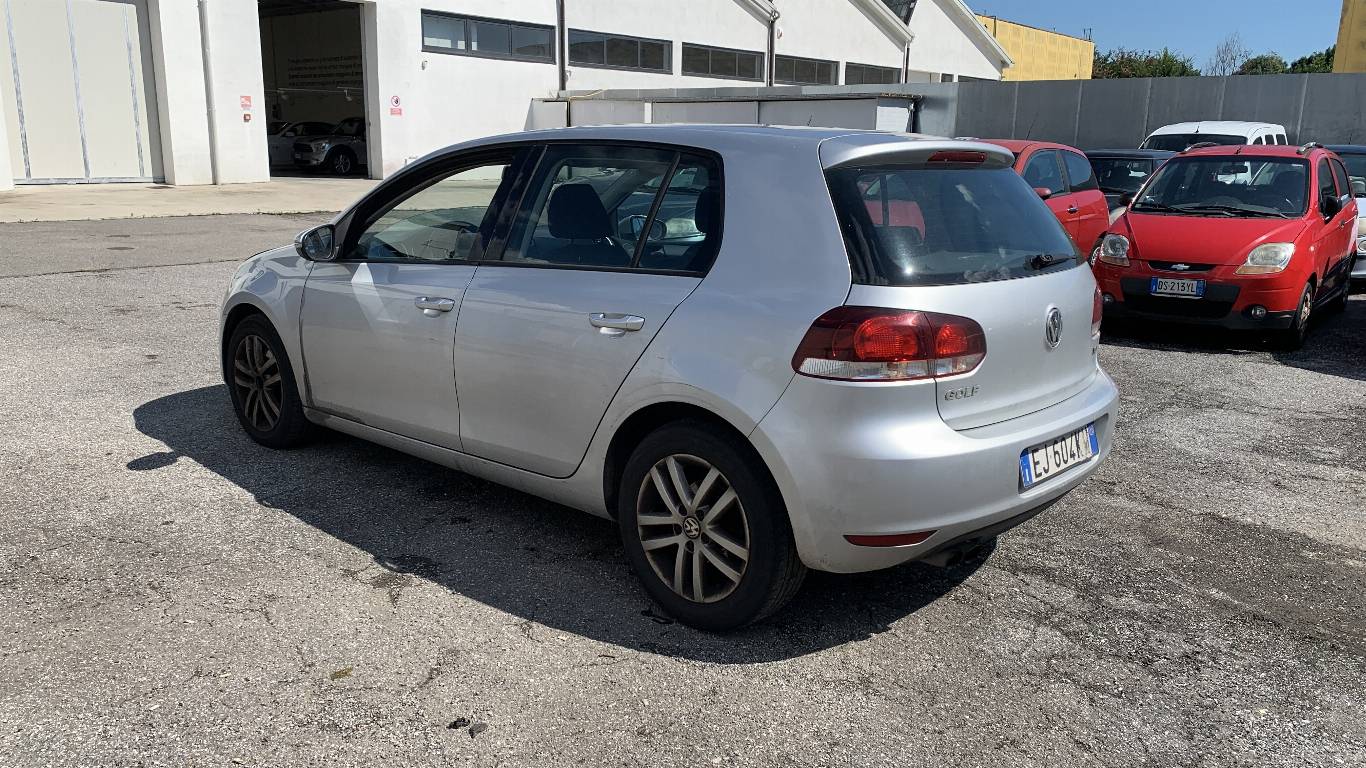 VOLKSWAGEN Golf 3