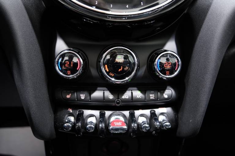 MINI Cooper 25