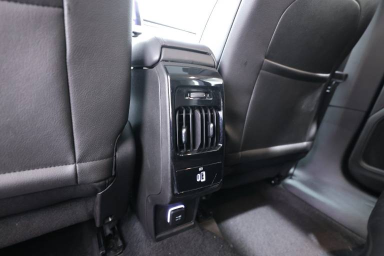 JEEP Compass 36