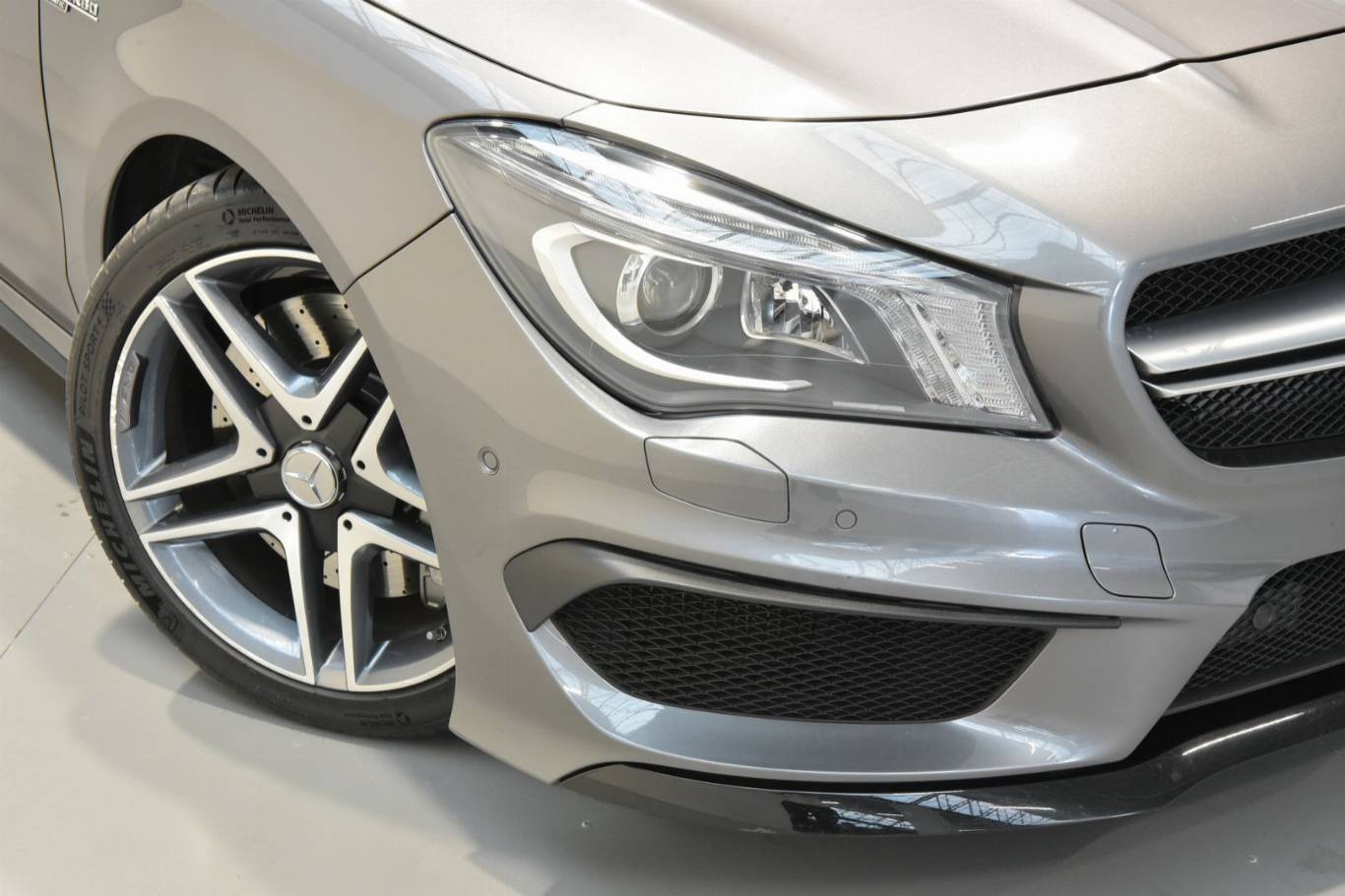 MERCEDES-BENZ CLA 45 AMG 66