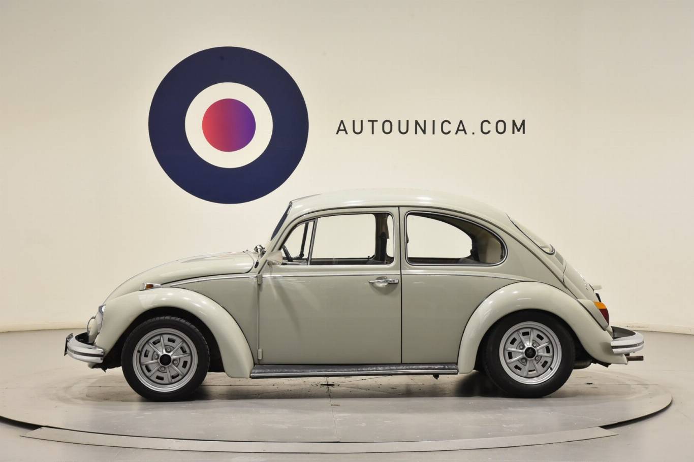 VOLKSWAGEN Maggiolino 8