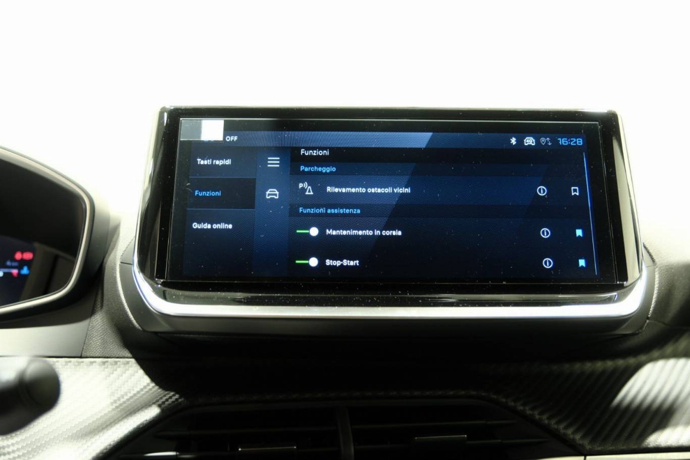 PEUGEOT 2008 29