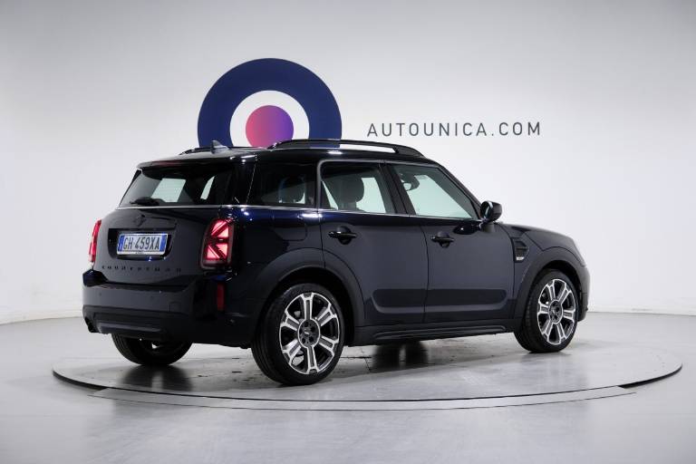 MINI Countryman 15