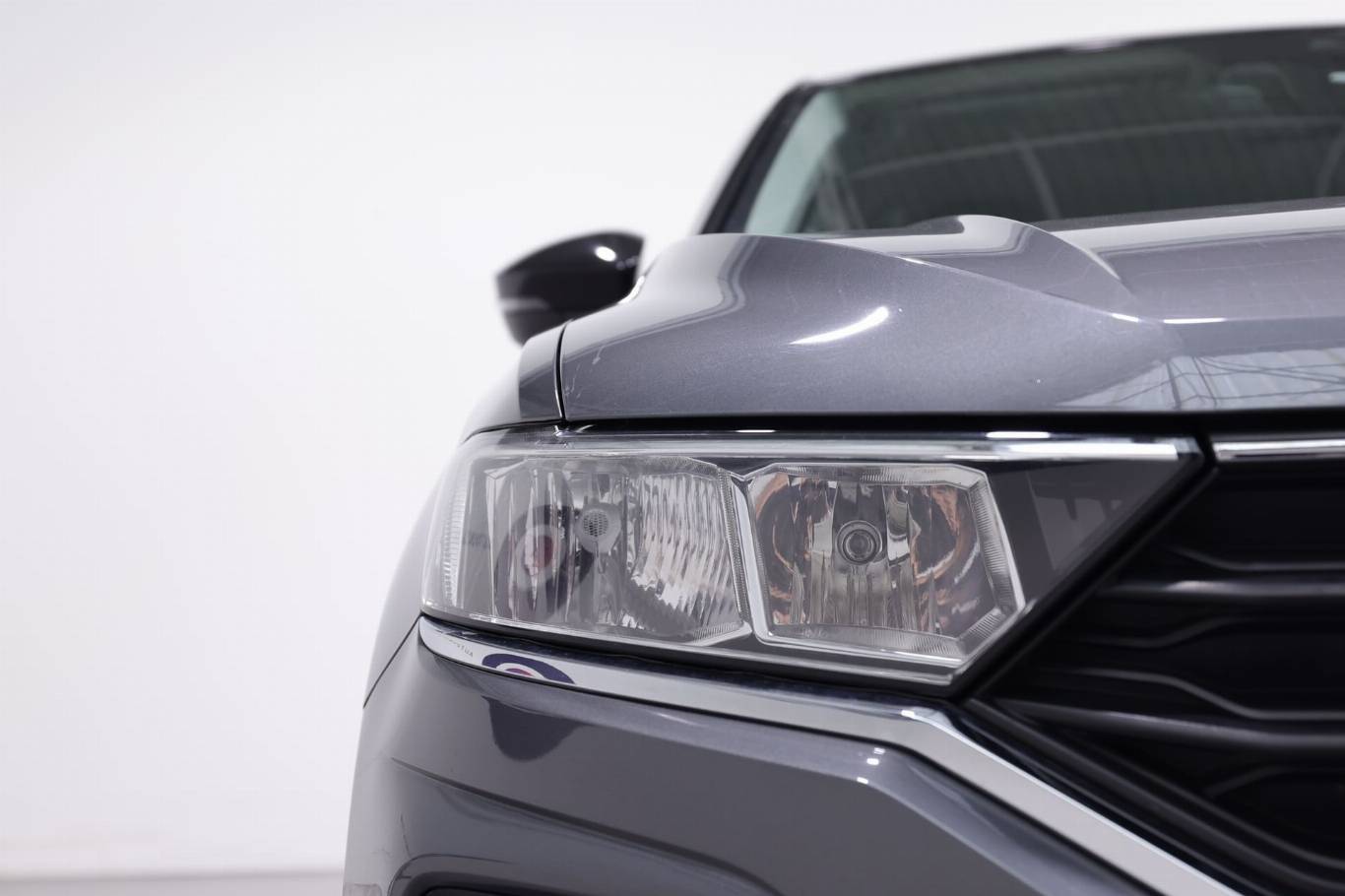 VOLKSWAGEN T-Roc 12