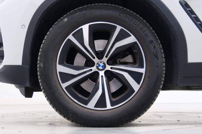 BMW X3 13