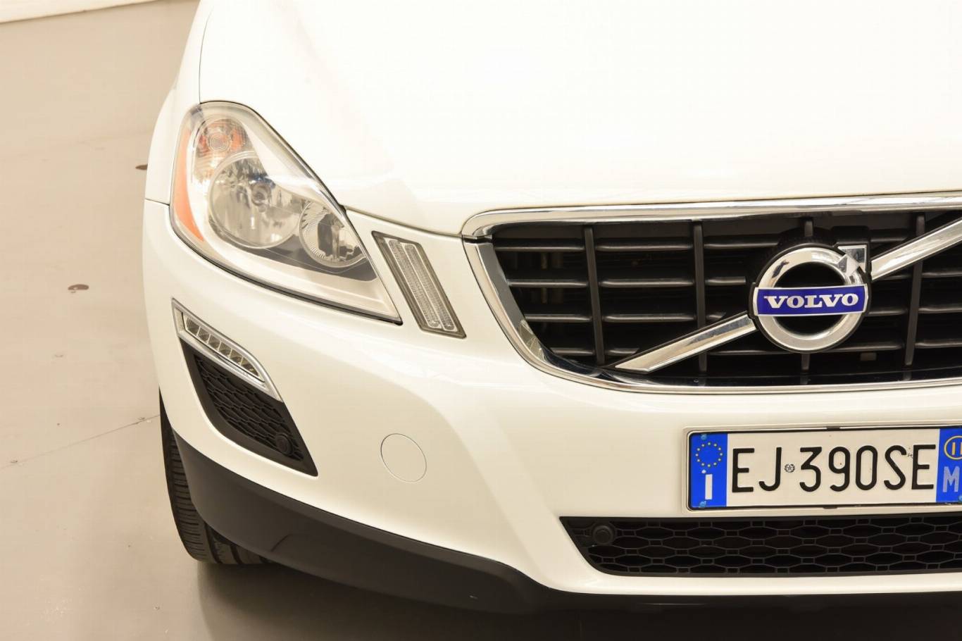 VOLVO XC60 13