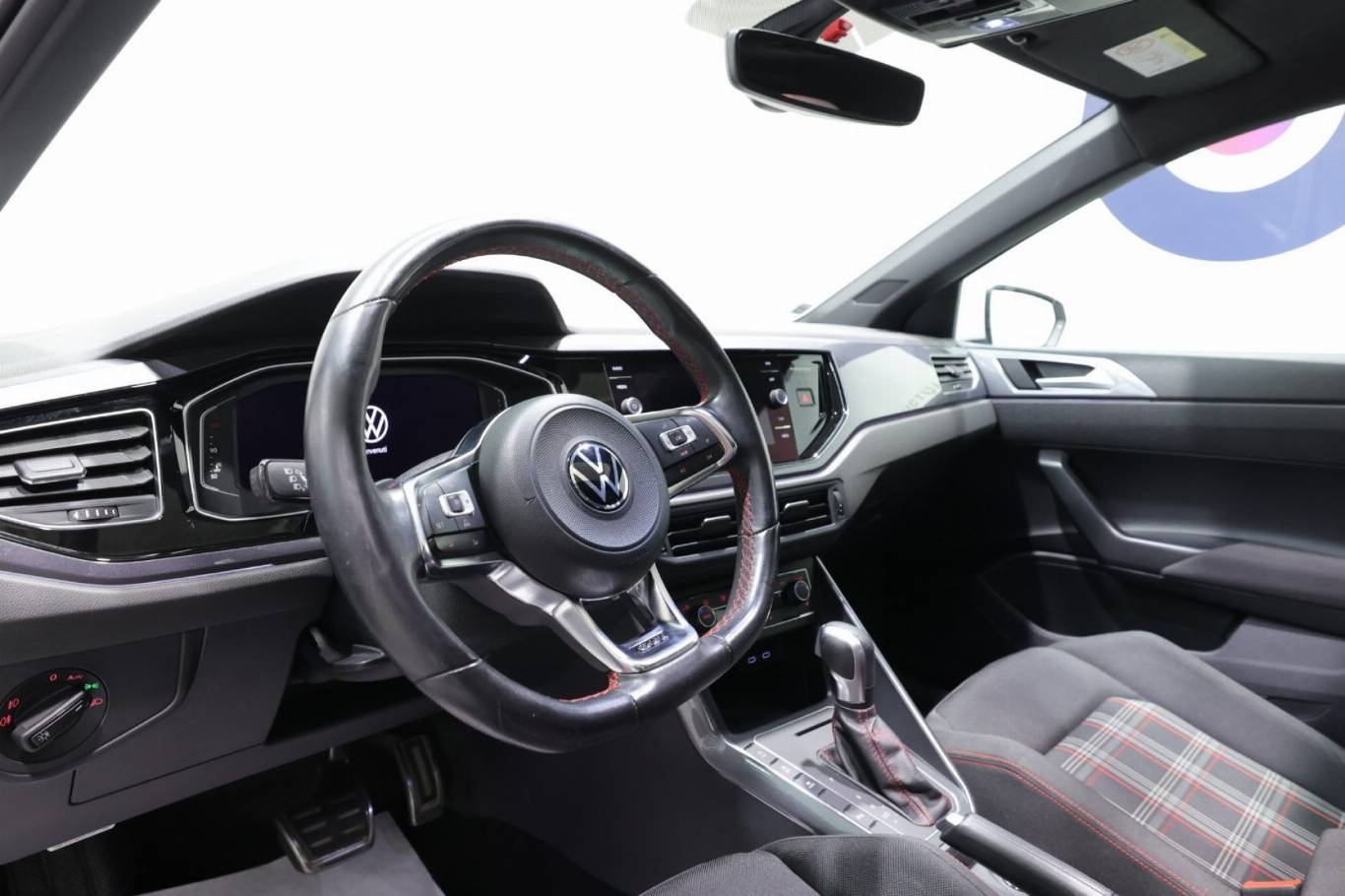 VOLKSWAGEN Polo GTI 5
