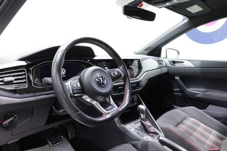 VOLKSWAGEN Polo GTI 5