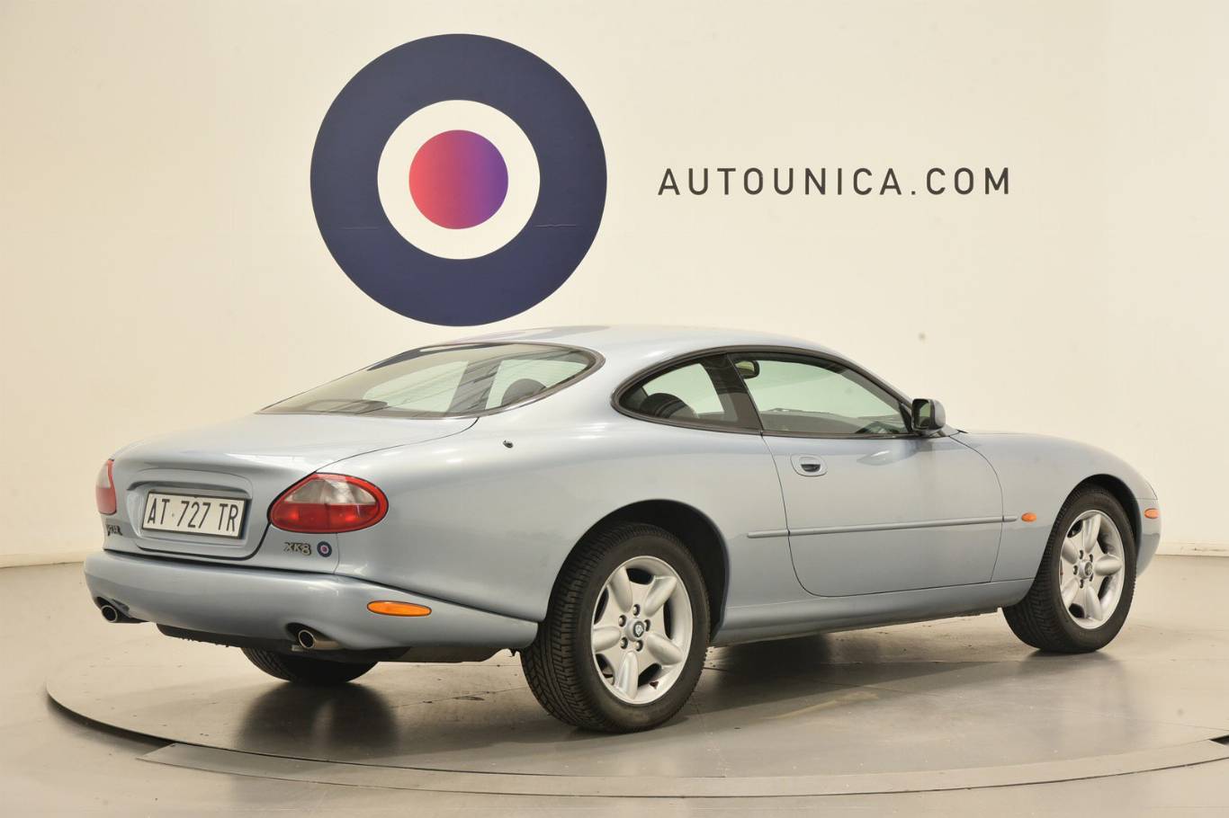 JAGUAR XK8 30