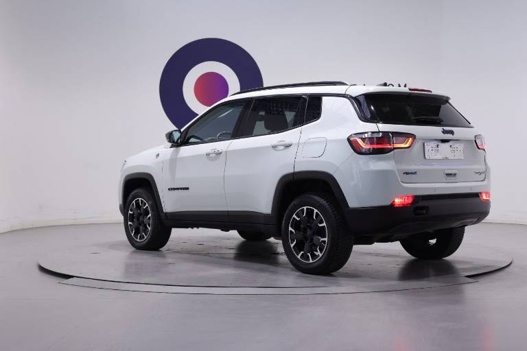 JEEP Compass 17