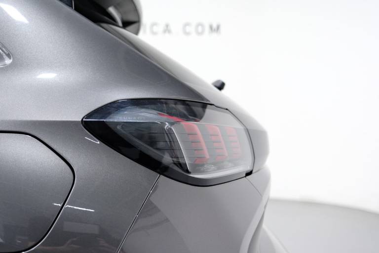 PEUGEOT 208 48