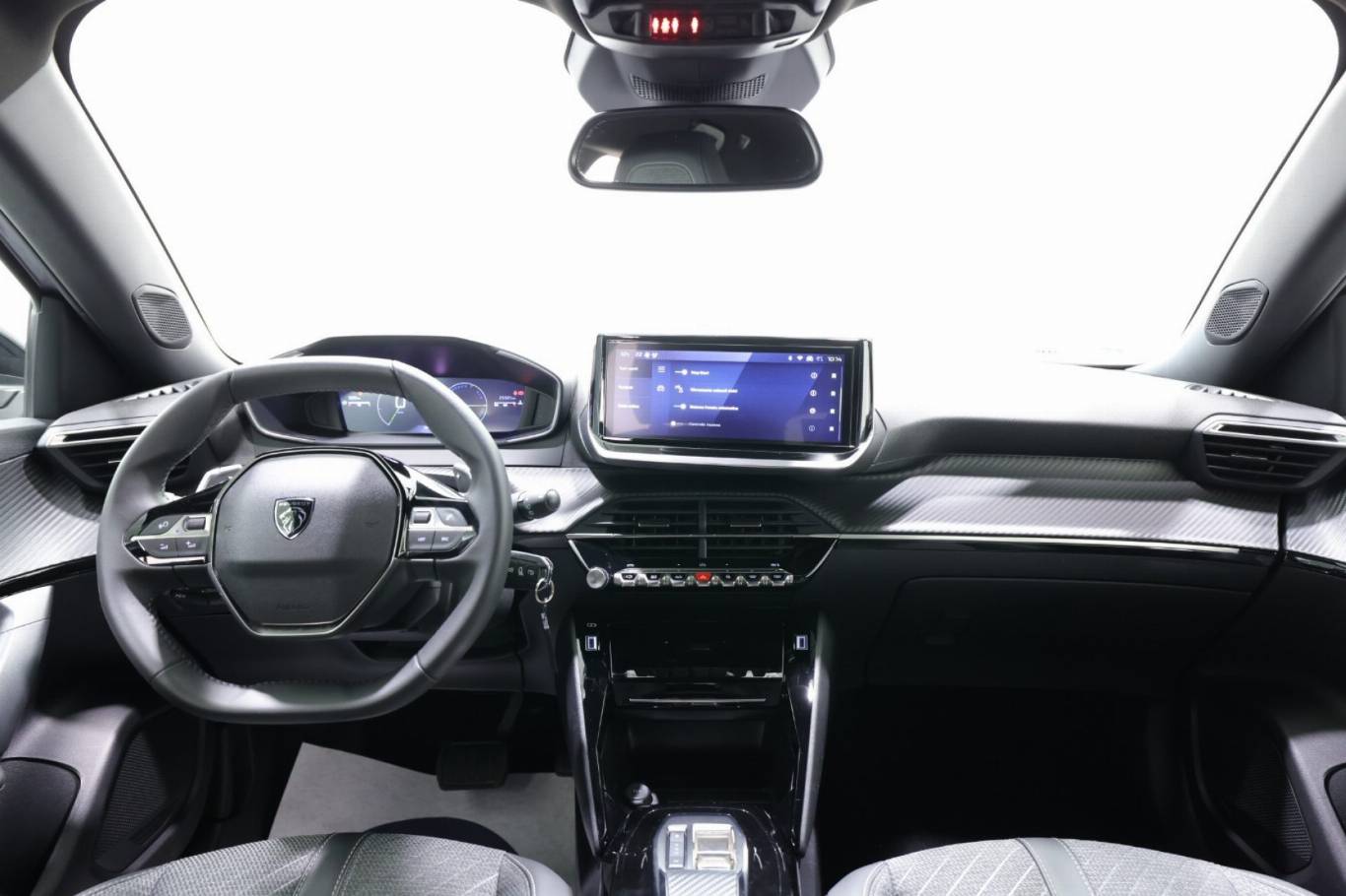 PEUGEOT 2008 10