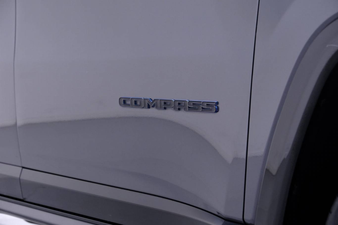 JEEP Compass 52