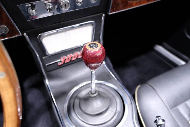 AUSTIN Healey 24