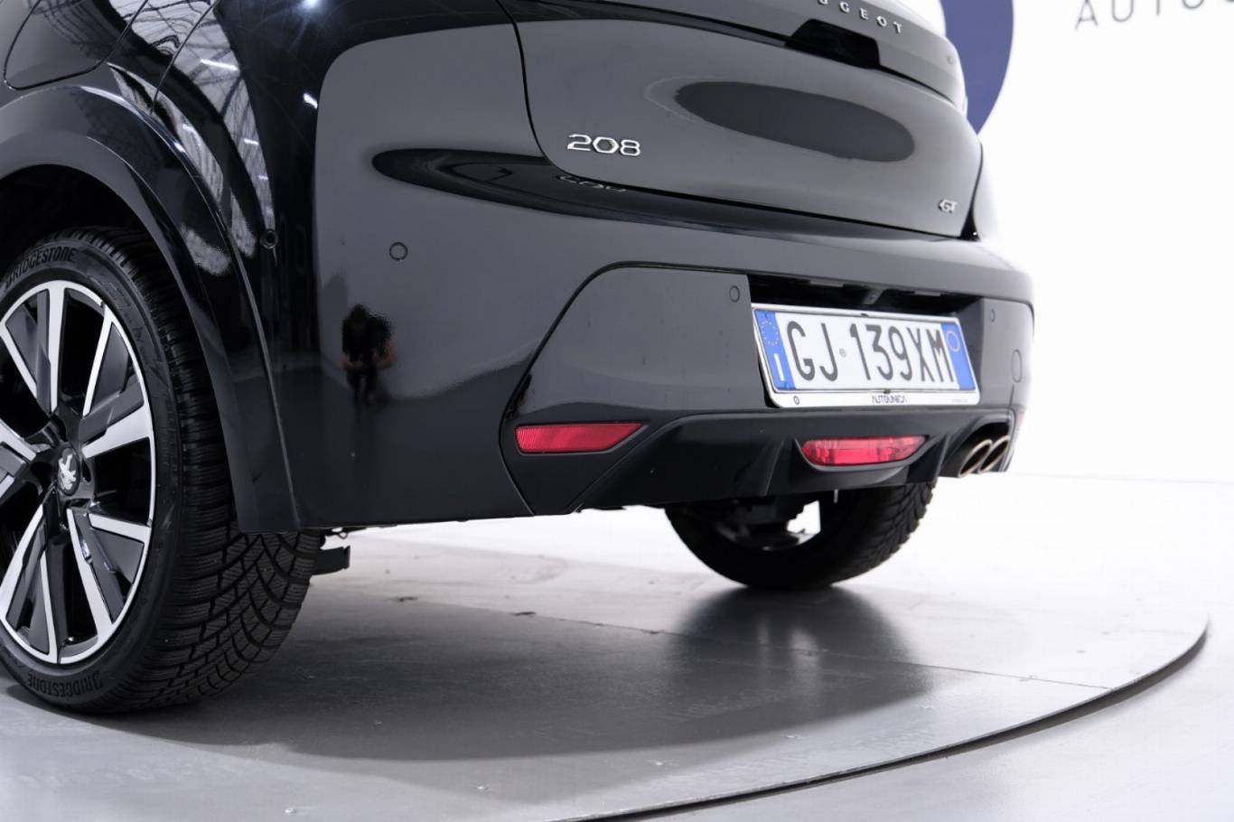 PEUGEOT 208 49