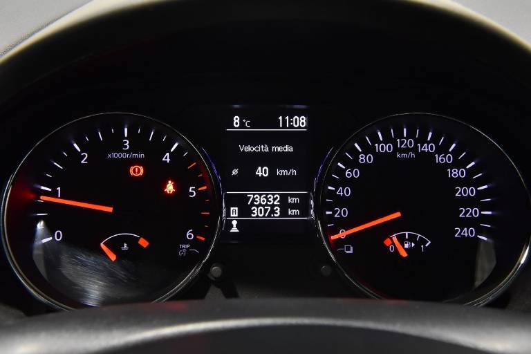 NISSAN Qashqai 26
