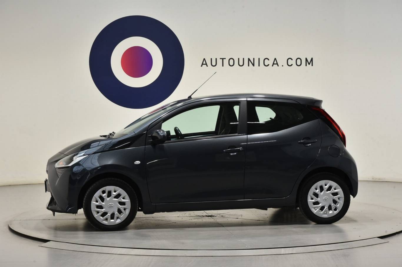 TOYOTA Aygo 32