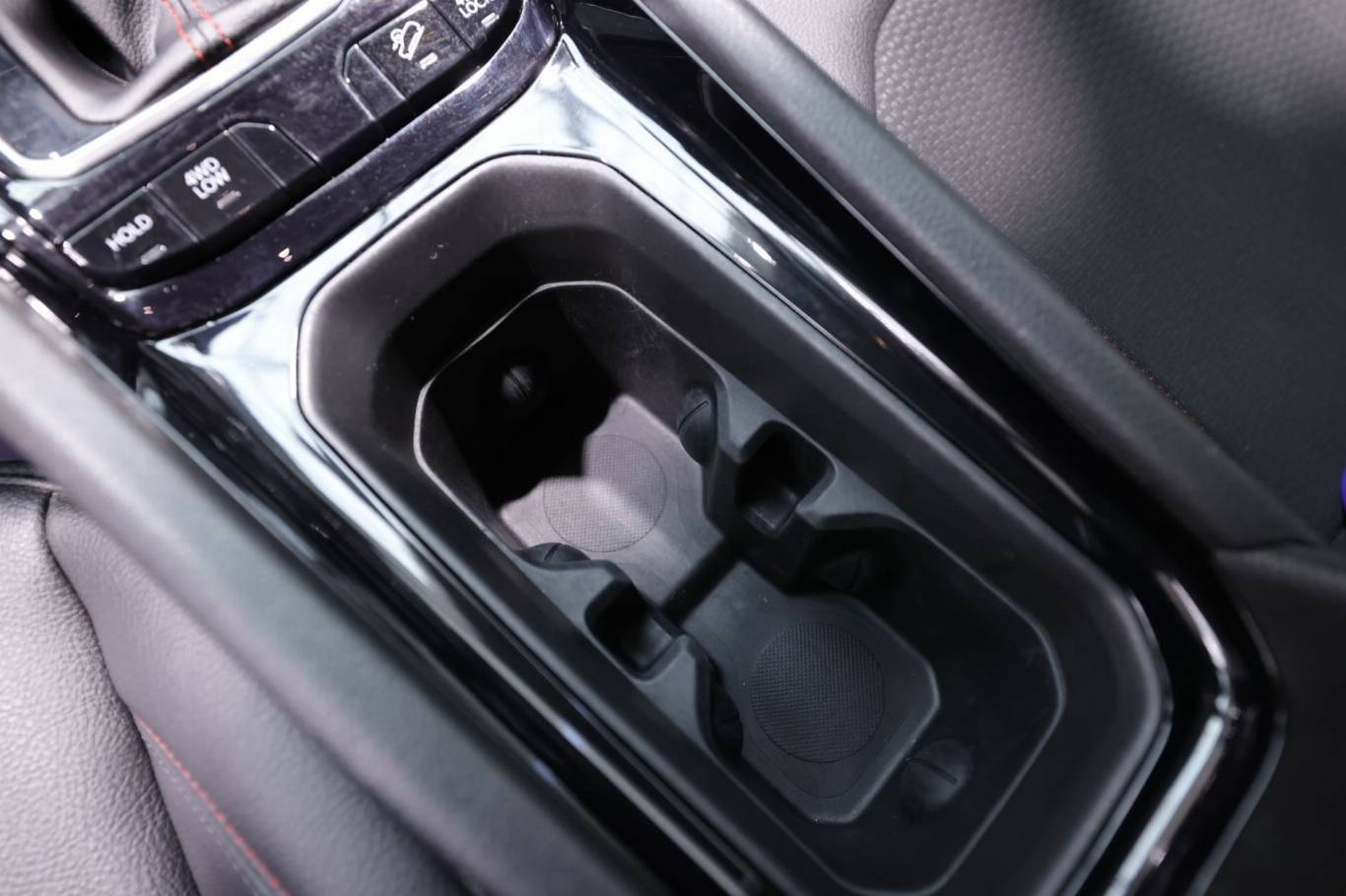 JEEP Compass 37