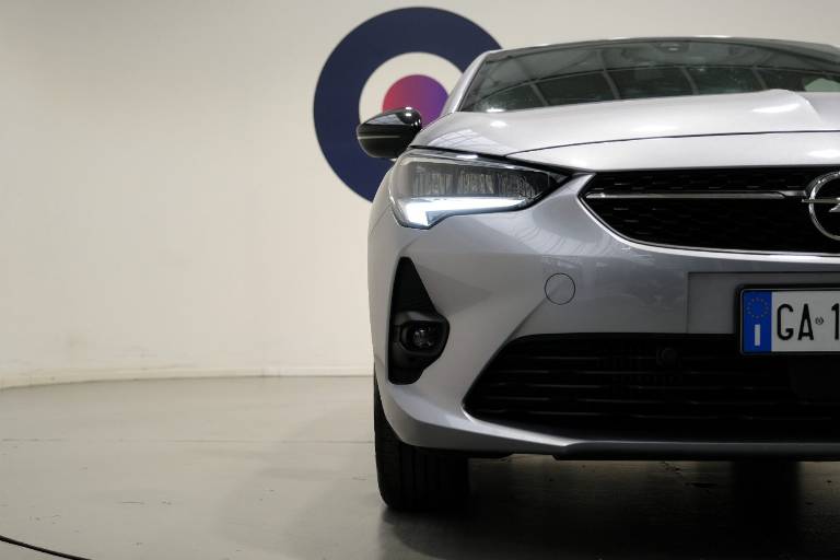 OPEL Corsa 40