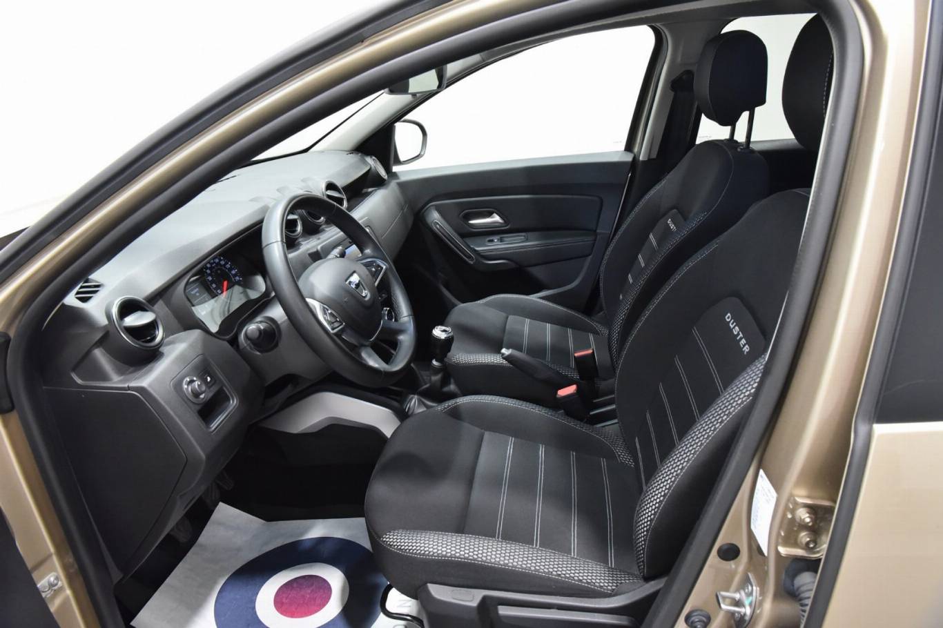 DACIA Duster 10