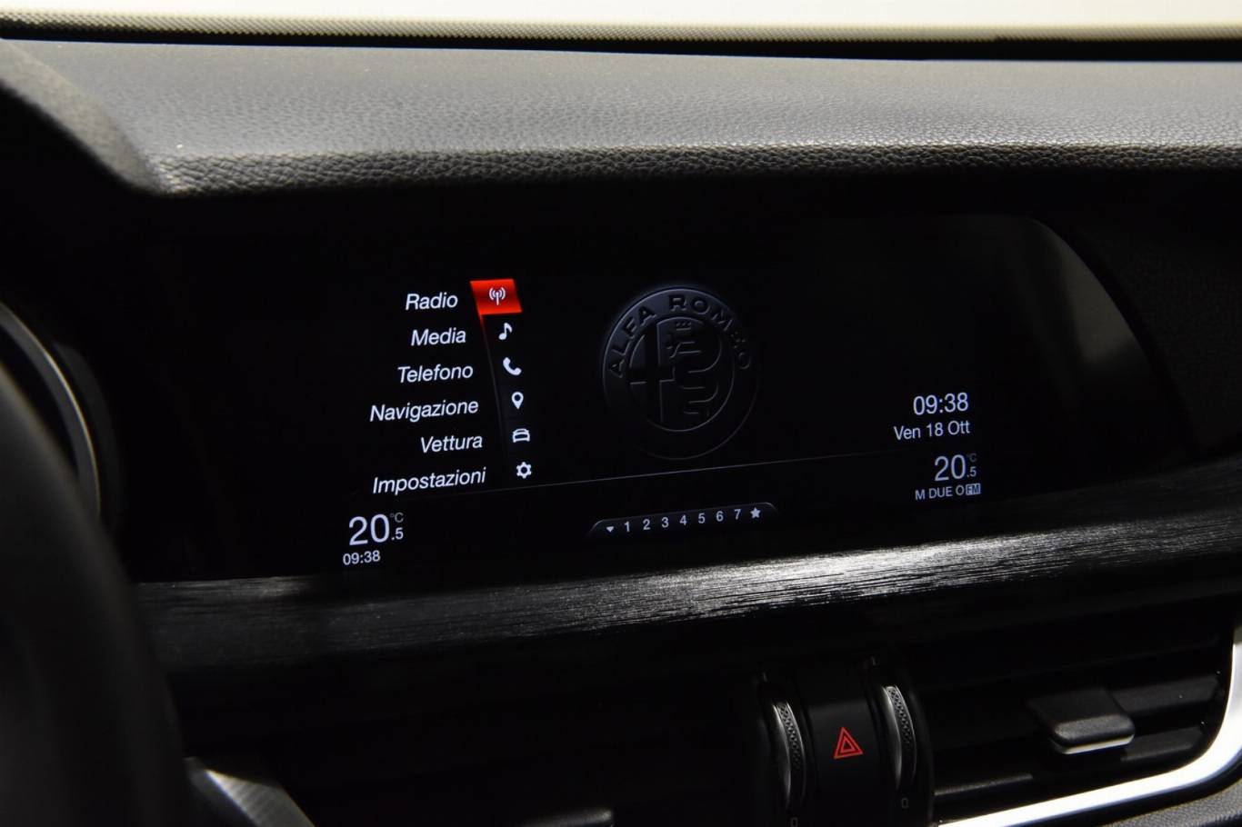 ALFA ROMEO Stelvio 13