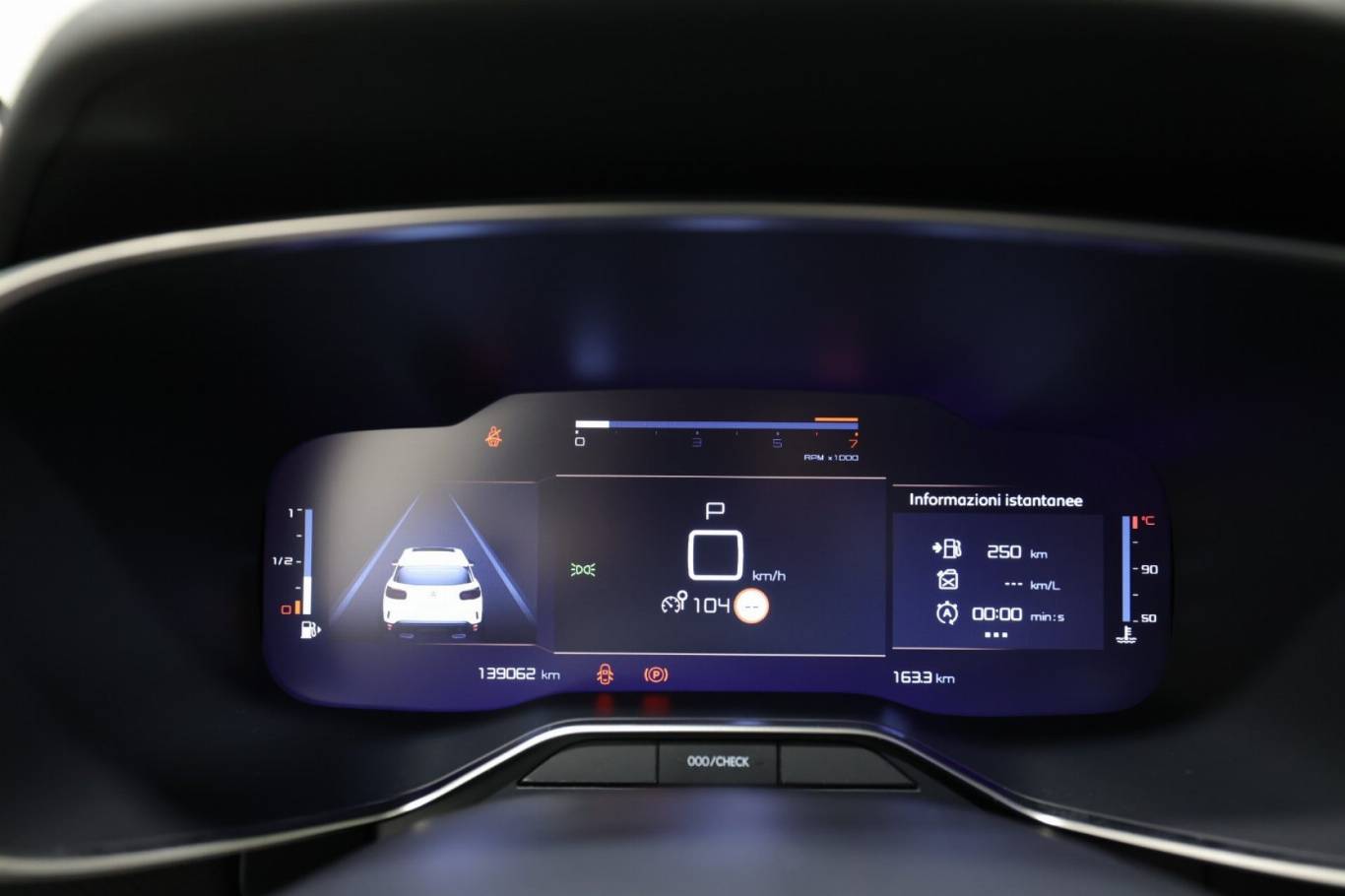 CITROEN C5 Aircross 8