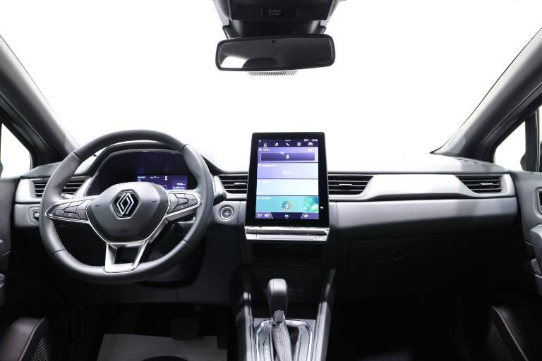 RENAULT Captur 10