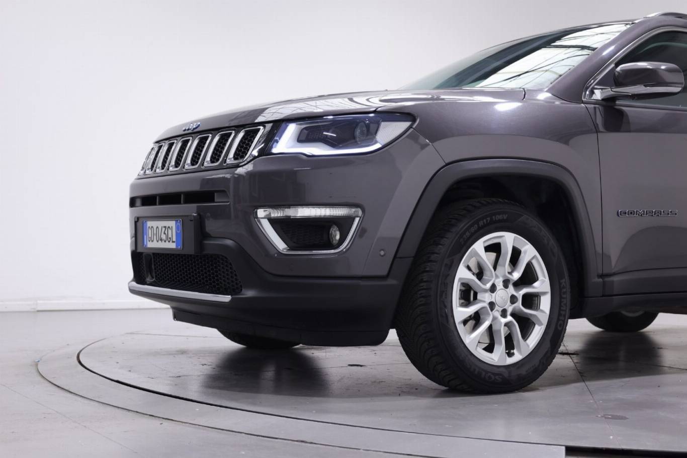 JEEP Compass 11