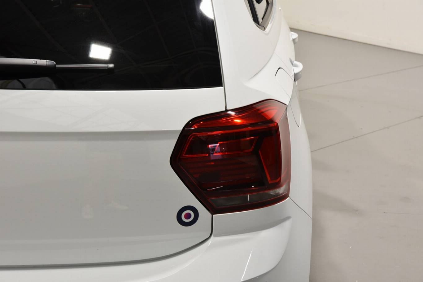 VOLKSWAGEN Polo GTI 19