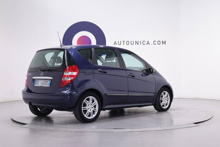 MERCEDES-BENZ Classe A 14