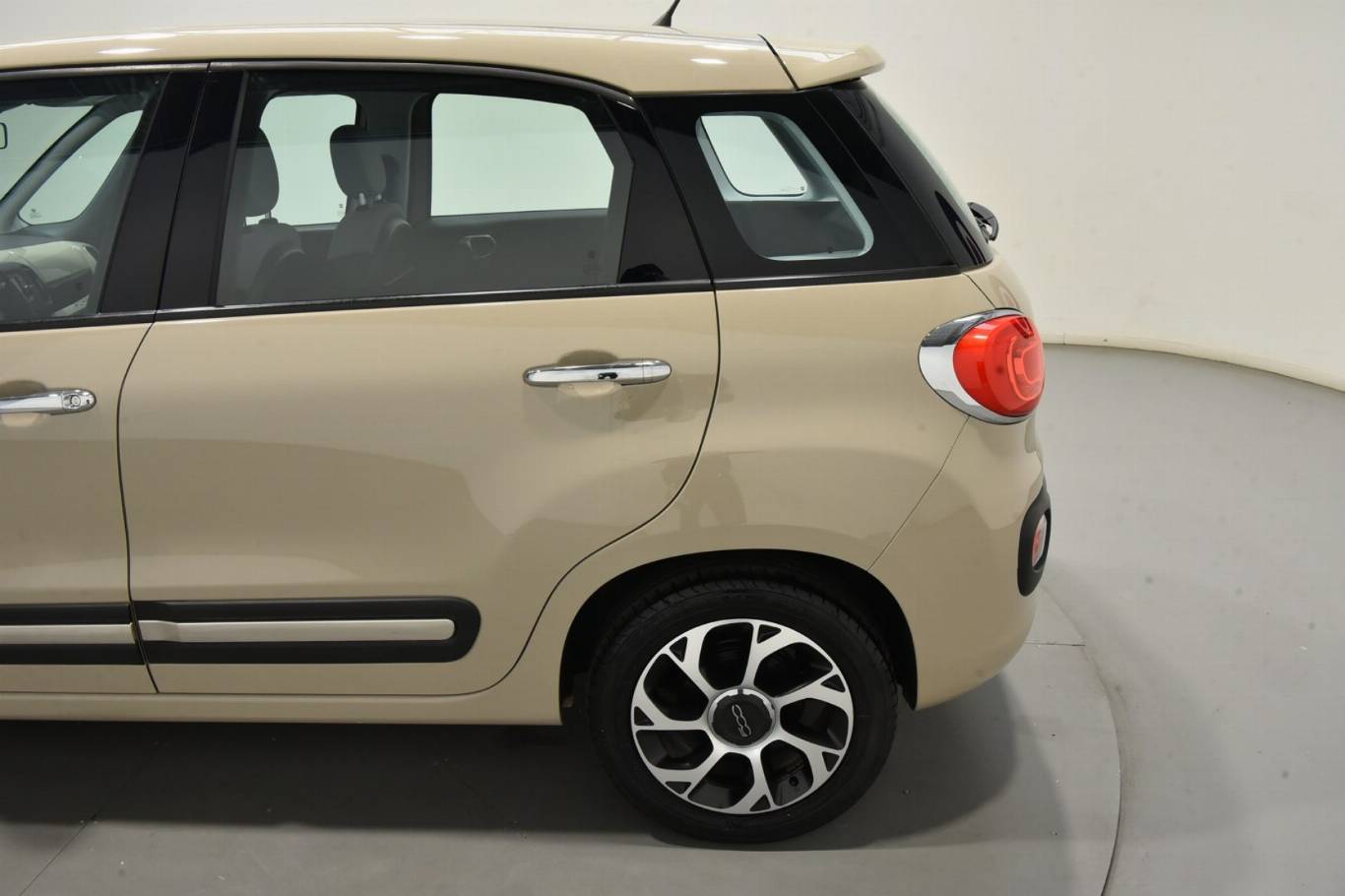 FIAT 500L 46