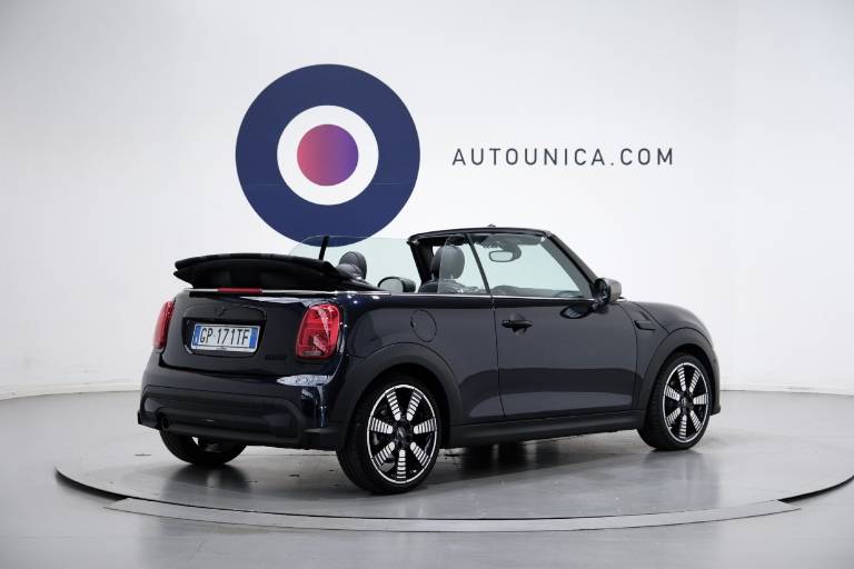 MINI Cooper 16