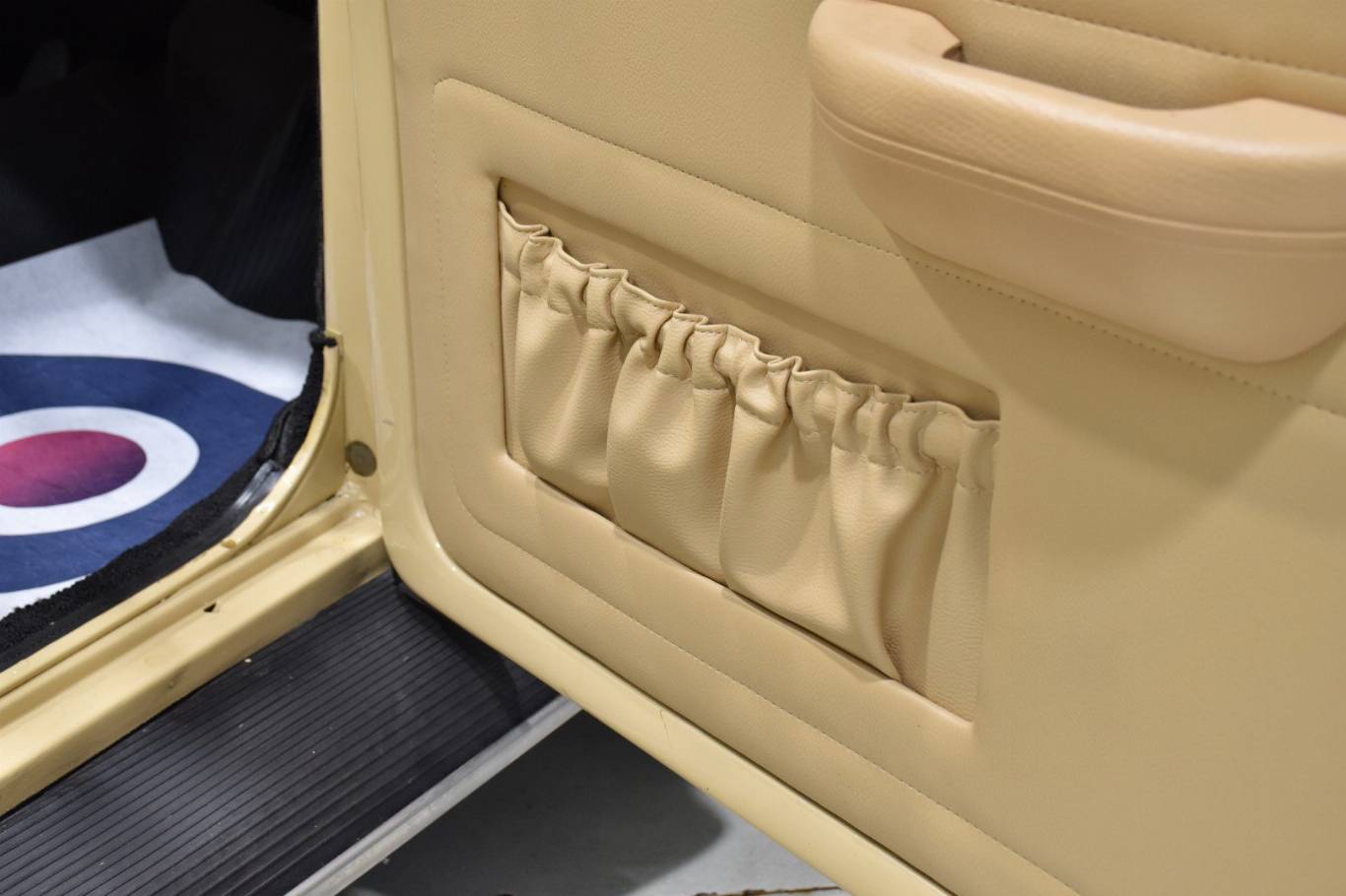 VOLKSWAGEN Maggiolino 56