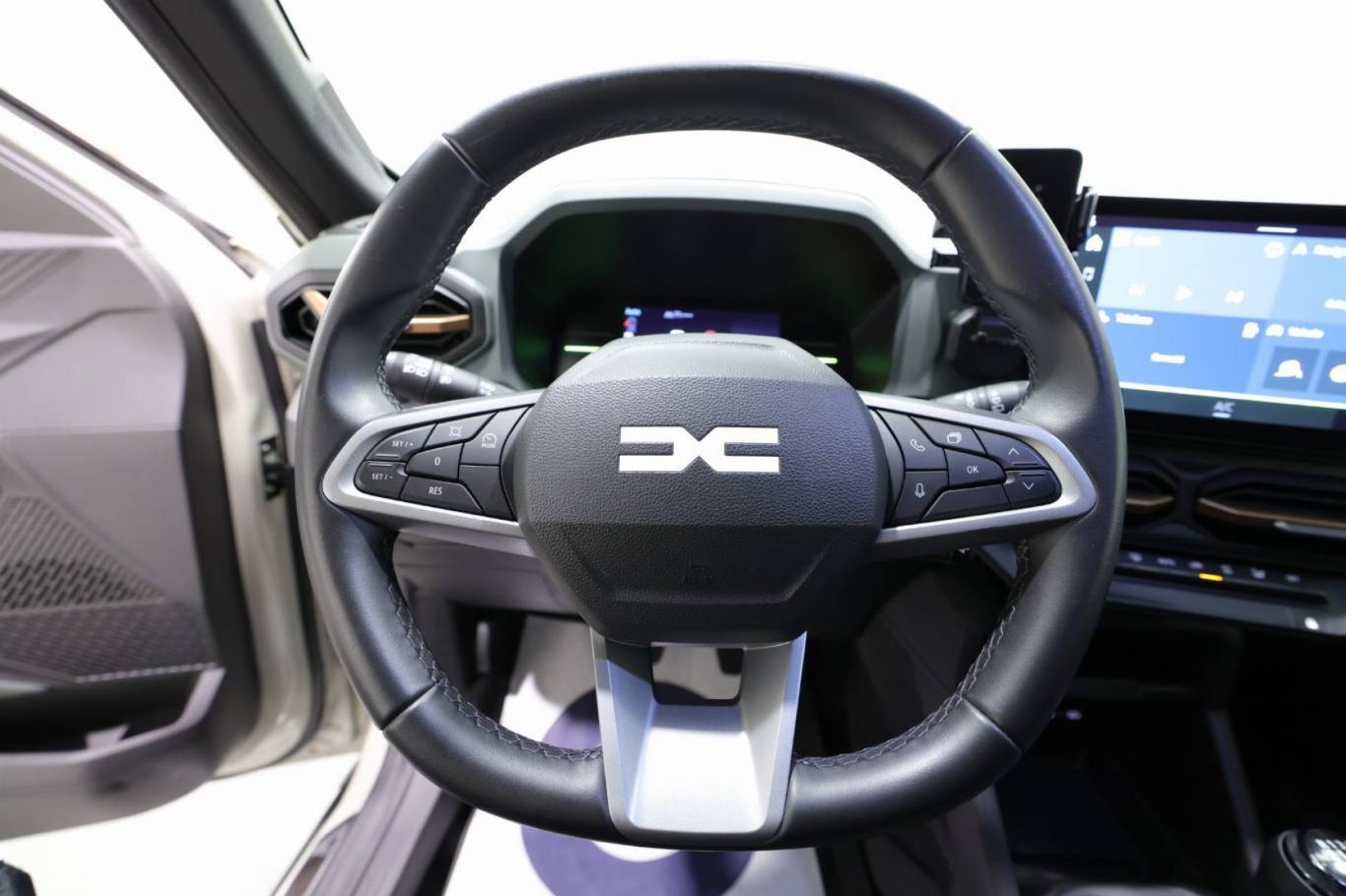 DACIA Duster 7