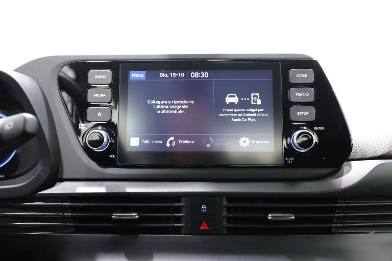 HYUNDAI I20 9