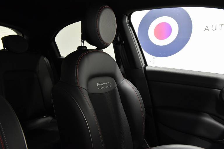 FIAT 500X 52