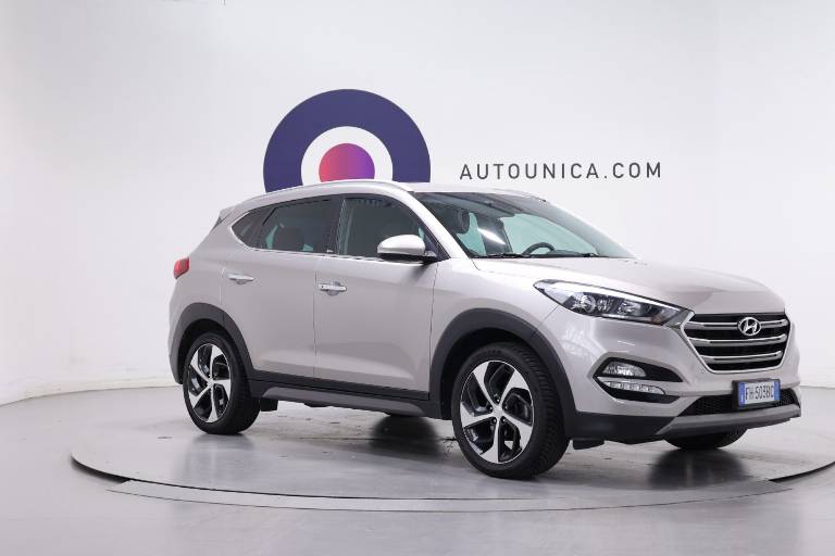 HYUNDAI Tucson 3