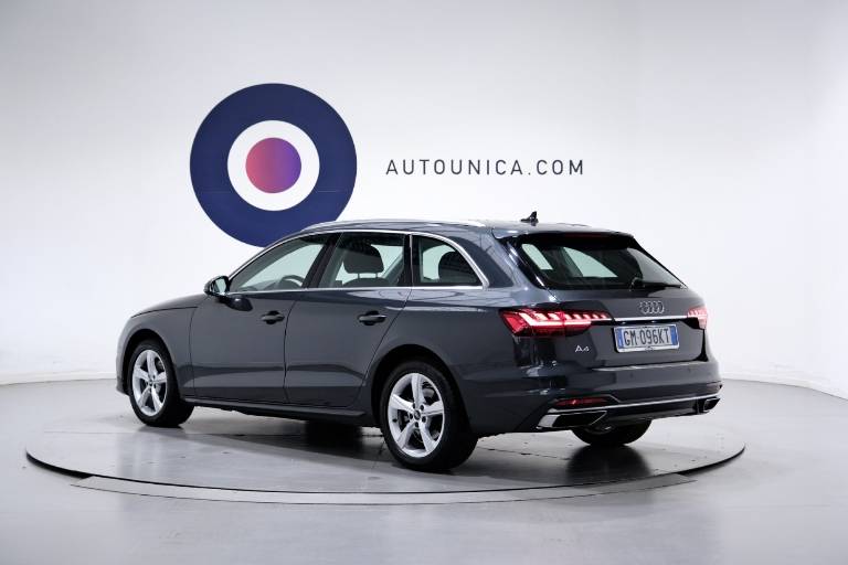AUDI A4 17