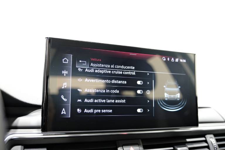 AUDI A4 29