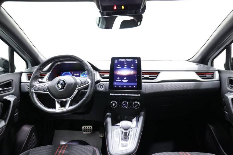 RENAULT Captur 10