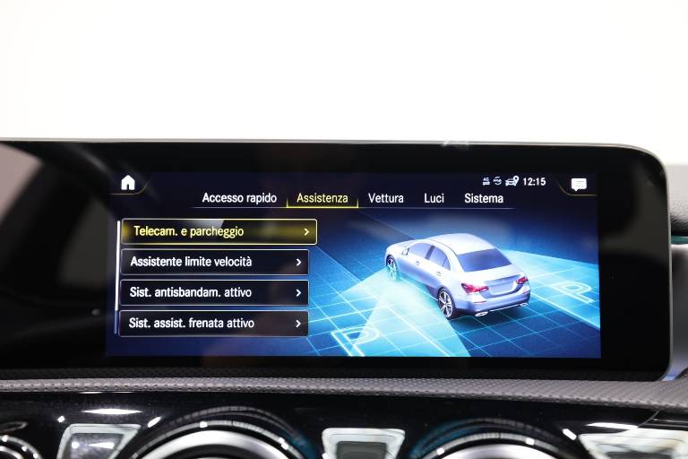 MERCEDES-BENZ Classe A 27
