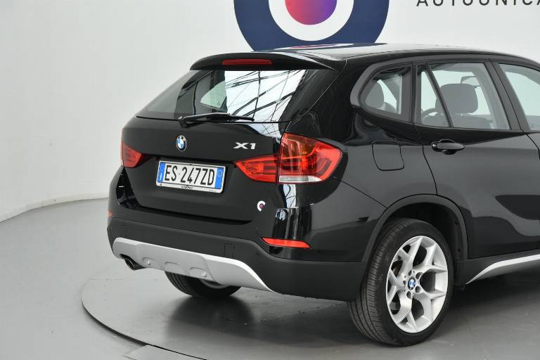 BMW X1 16