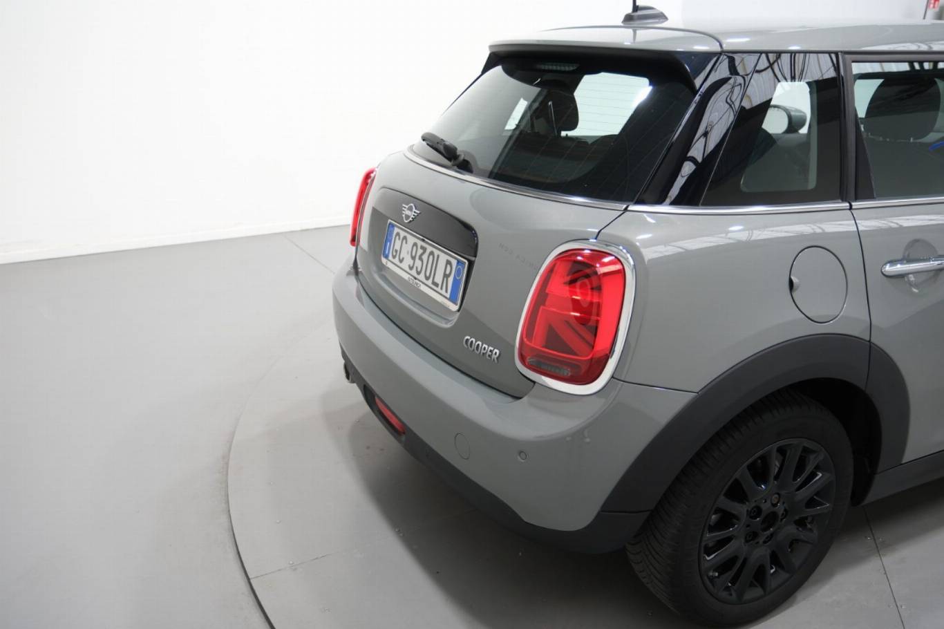 MINI Cooper 51