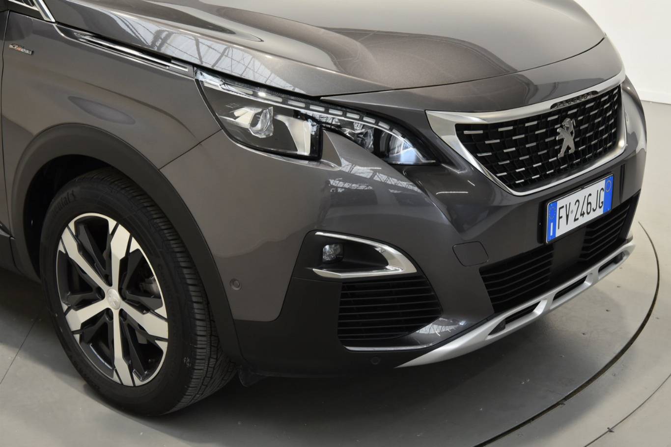 PEUGEOT 5008 59