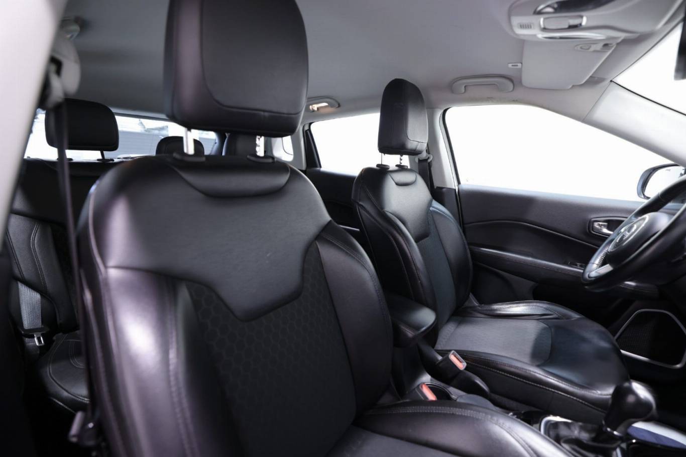 JEEP Compass 53