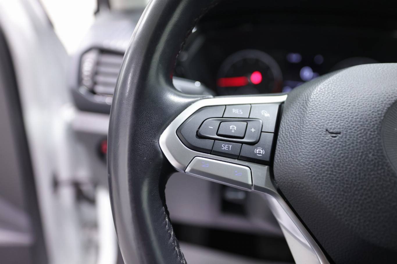 VOLKSWAGEN T-Cross 21