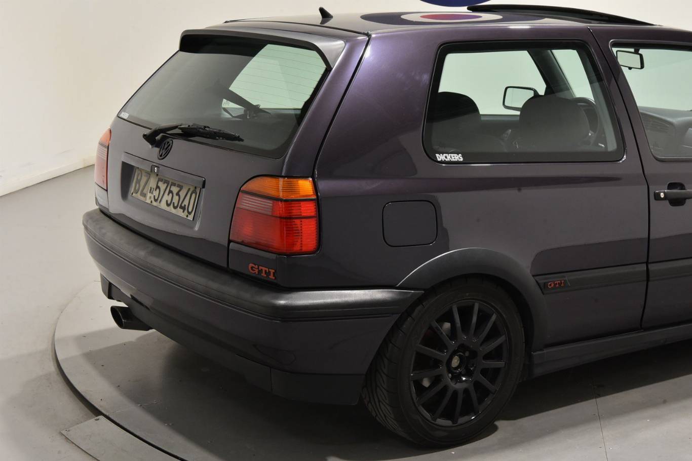 VOLKSWAGEN Golf 13