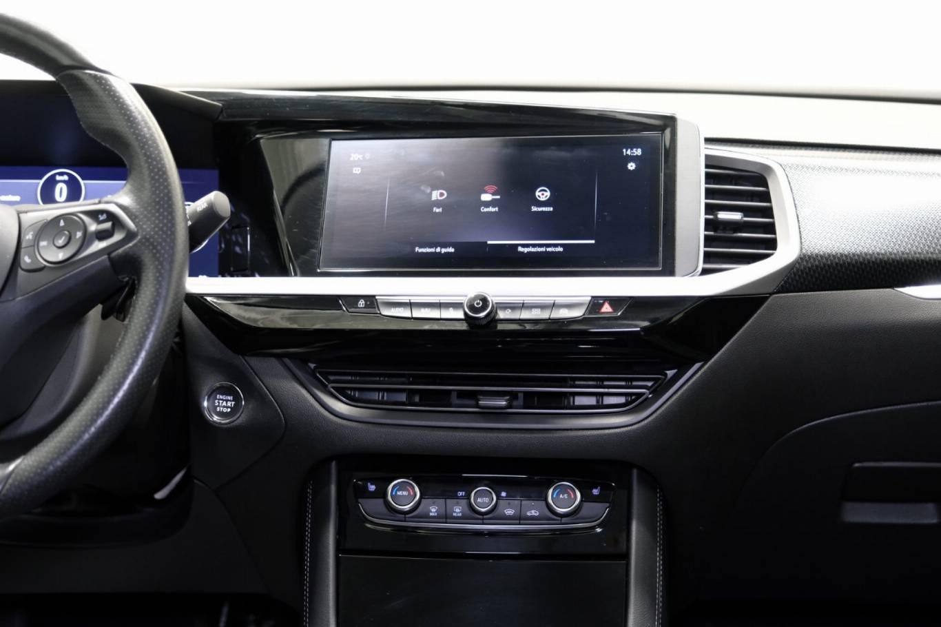 OPEL Grandland 9