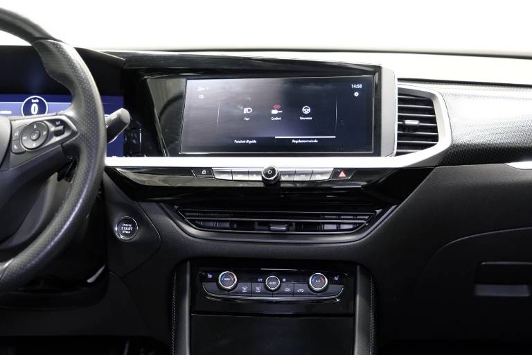OPEL Grandland 9